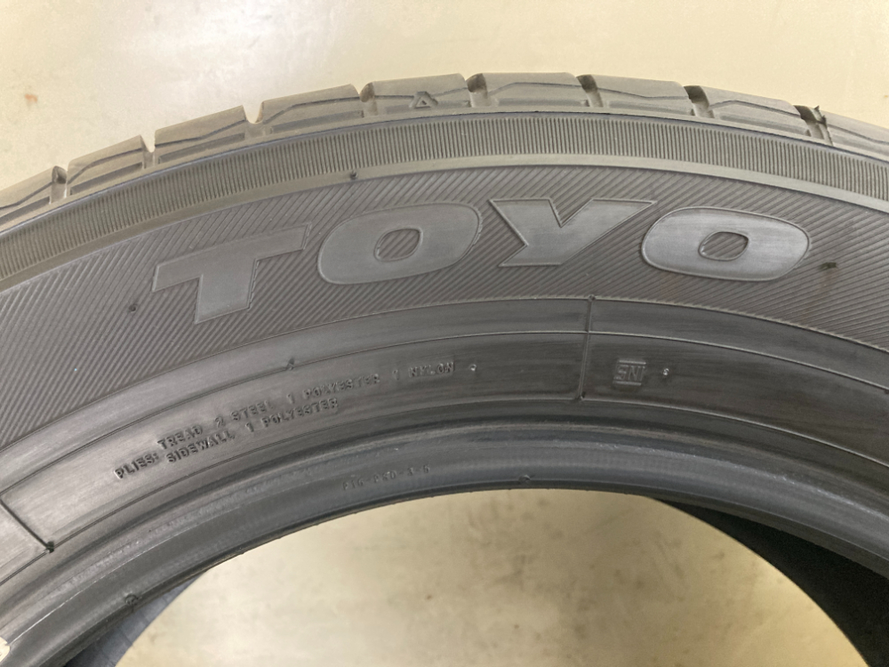 完売)(中古タイヤ)極上品 21年製☆205/60R16 92H TOYO TRANPATH MPZ 